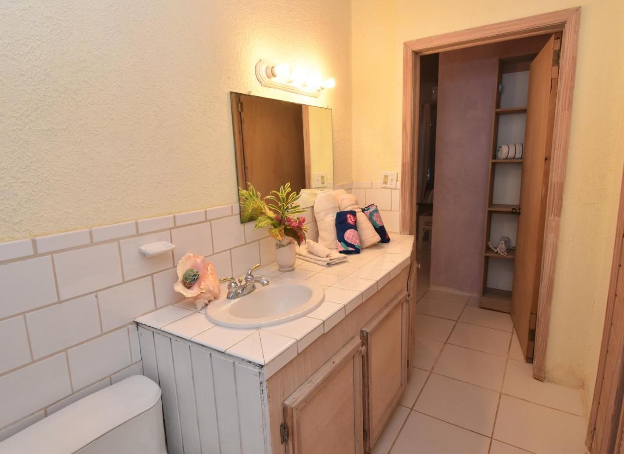 The Sugar Apple Lodging Dunmore Town Экстерьер фото