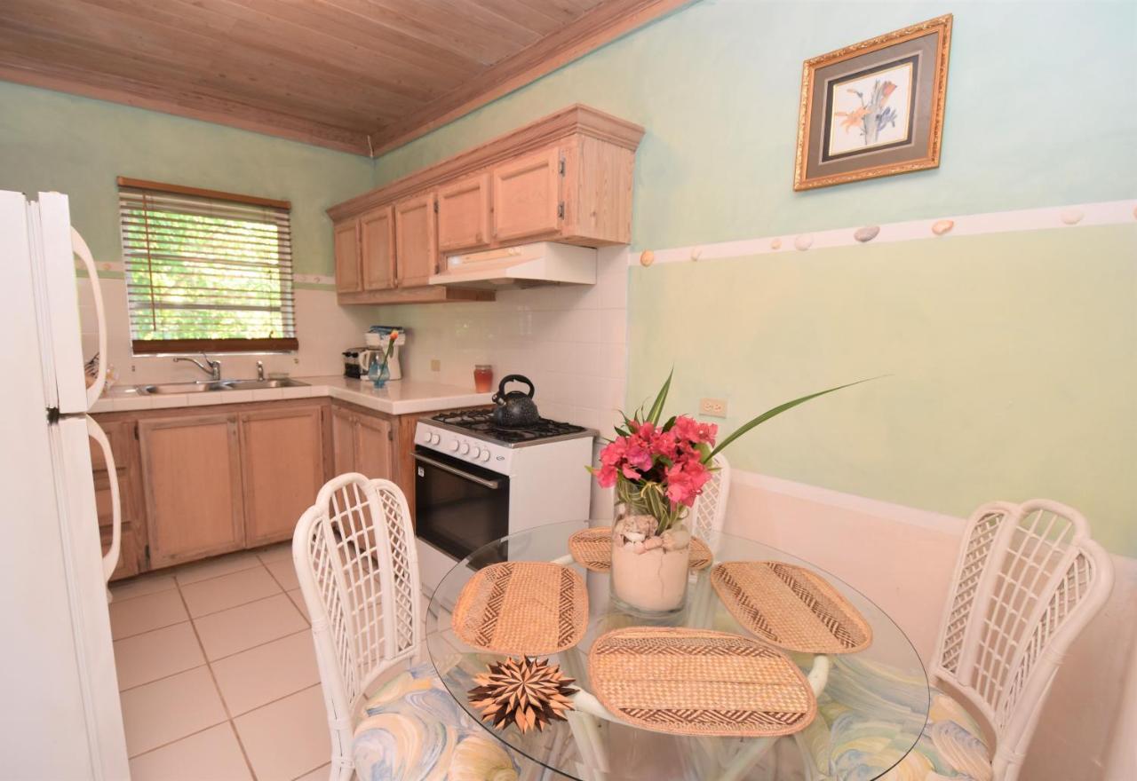 The Sugar Apple Lodging Dunmore Town Экстерьер фото